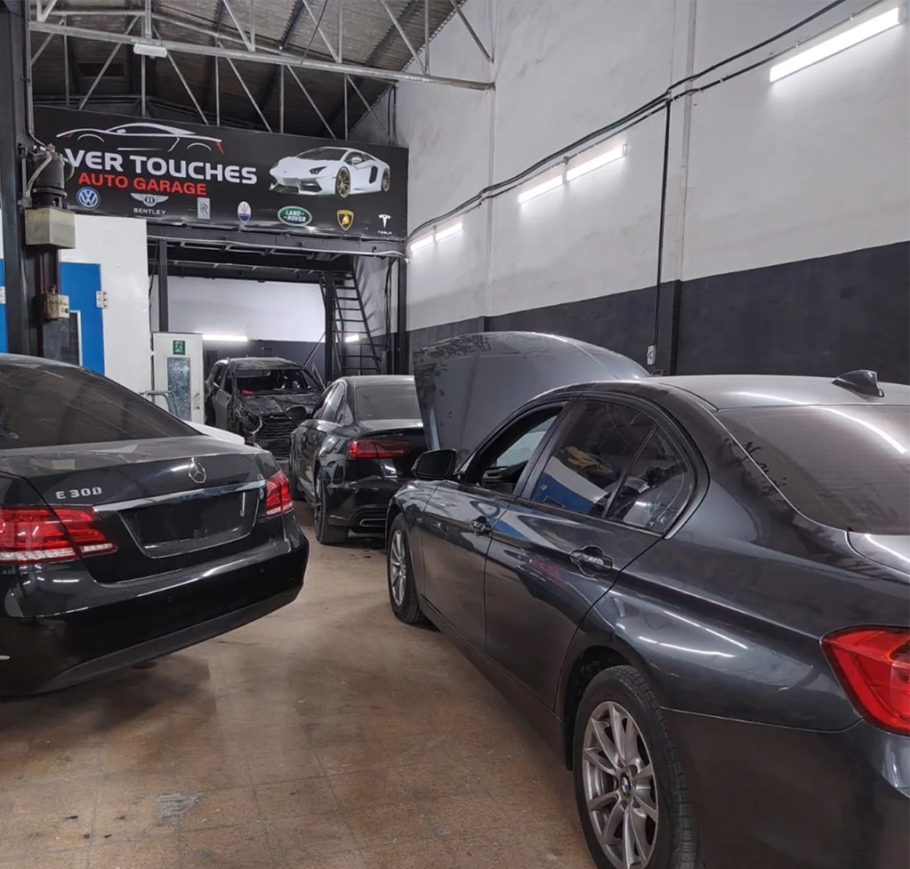 It’s a Benz, BMW & Audi kinda day in the workshop.